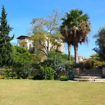 Emel Otel