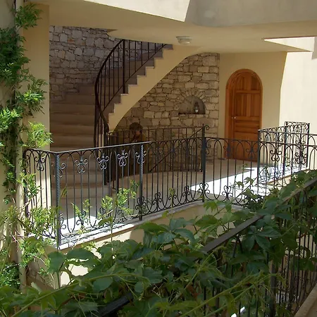 Emel * Гюзельчамли