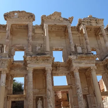 Emel Hotell Guzelcamlı